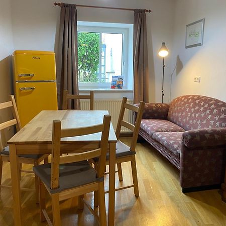 Apartment In Historic Town House Gmunden Ngoại thất bức ảnh