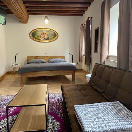 Apartment In Historic Town House Gmunden Ngoại thất bức ảnh
