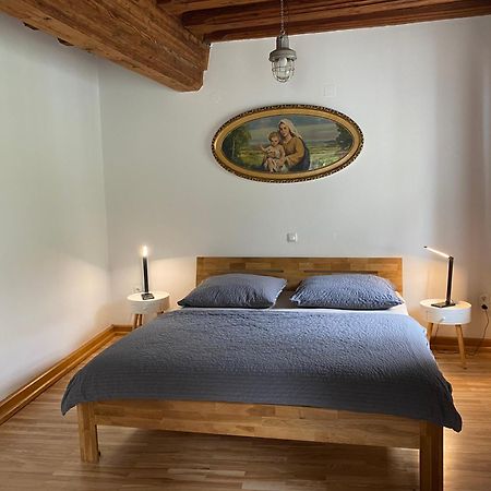 Apartment In Historic Town House Gmunden Ngoại thất bức ảnh